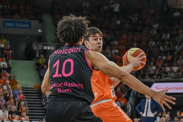 双雄争霸 双雄争霸