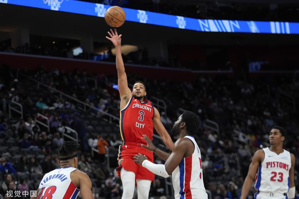 继续展现她 继续展现她