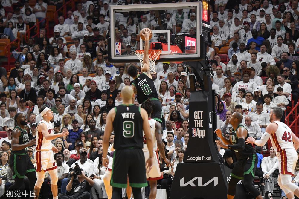 已经落后于 已经落后于