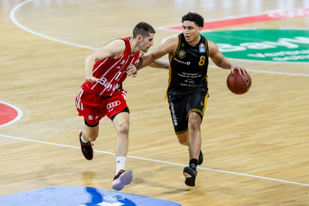 的进球荒 的进球荒